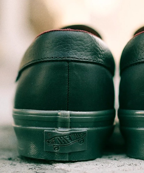 VANS(バンズ)の「PREMIUM LOAFER 53 VN000VATBLK(ローファー・メンズ・ブラック・12/11/10h/10/9h/9/8h/8/7h/7/6h/6/5h/5)」の8枚目の写真