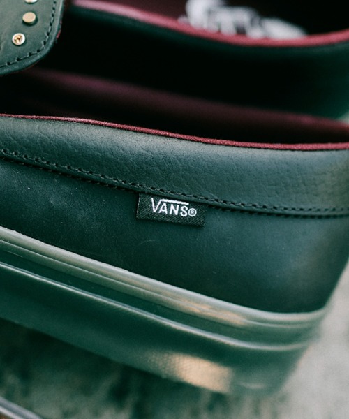 VANS(バンズ)の「PREMIUM LOAFER 53 VN000VATBLK(ローファー・メンズ・ブラック・12/11/10h/10/9h/9/8h/8/7h/7/6h/6/5h/5)」の7枚目の写真