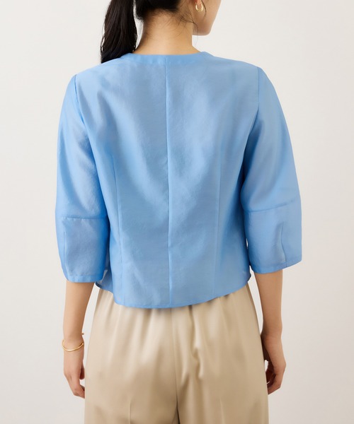 ROPE'（ロペ）の「ランタンスリーブシルクライクブラウス/イージーケア（シャツ/ブラウス・レディース・スミクロ/ブルー/オフホワイト・FREE）」の21枚目の写真