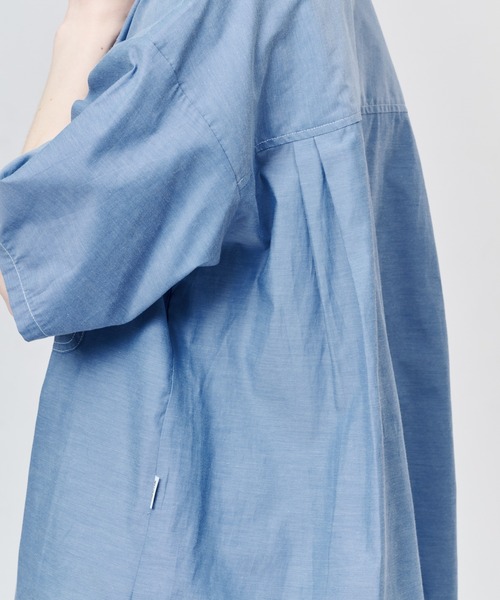 WETTEMPT(ウィテンプト)の「OPEN COLLAR CHAMBRAY S/S SHIRT / オープンカラーシャンブレーS/Sシャツ(シャツ/ブラウス・メンズ・ブルー/グレー・LARGE/MEDIUM/SMALL)」の9枚目の写真