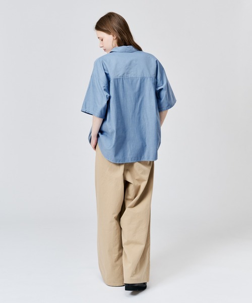 WETTEMPT(ウィテンプト)の「OPEN COLLAR CHAMBRAY S/S SHIRT / オープンカラーシャンブレーS/Sシャツ(シャツ/ブラウス・メンズ・ブルー/グレー・LARGE/MEDIUM/SMALL)」の14枚目の写真