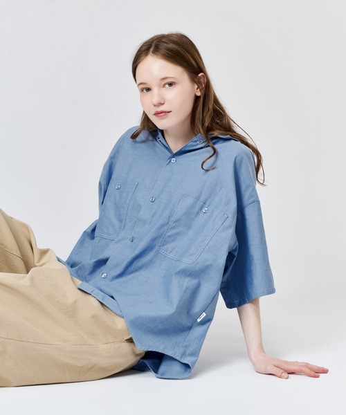 WETTEMPT(ウィテンプト)の「OPEN COLLAR CHAMBRAY S/S SHIRT / オープンカラーシャンブレーS/Sシャツ(シャツ/ブラウス・メンズ・ブルー/グレー・LARGE/MEDIUM/SMALL)」の18枚目の写真