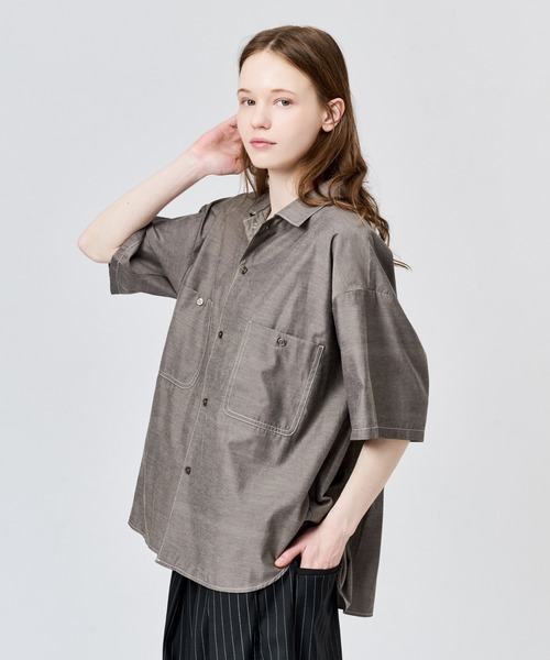 WETTEMPT(ウィテンプト)の「OPEN COLLAR CHAMBRAY S/S SHIRT / オープンカラーシャンブレーS/Sシャツ(シャツ/ブラウス・メンズ・ブルー/グレー・LARGE/MEDIUM/SMALL)」の20枚目の写真