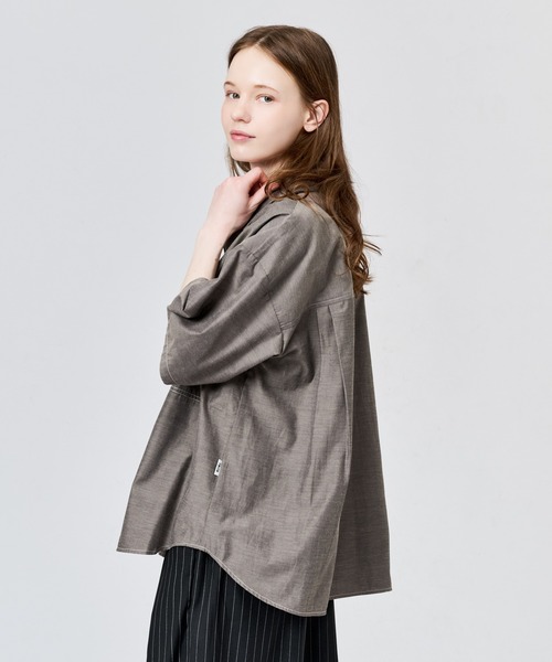 WETTEMPT(ウィテンプト)の「OPEN COLLAR CHAMBRAY S/S SHIRT / オープンカラーシャンブレーS/Sシャツ(シャツ/ブラウス・メンズ・ブルー/グレー・LARGE/MEDIUM/SMALL)」の21枚目の写真