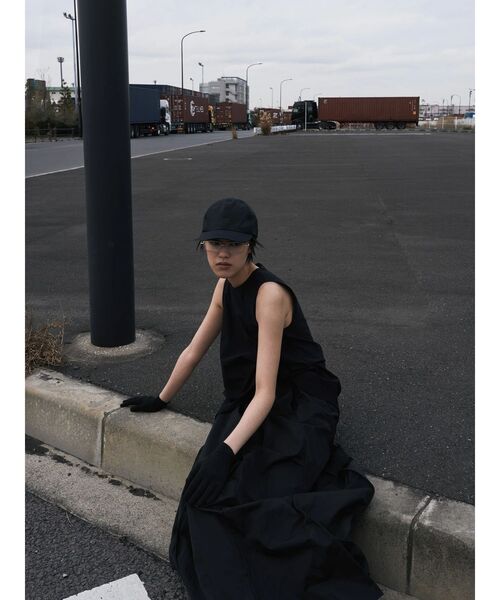 UN3D.(アンスリード)の「ASYMMETRY BLOUSING OP(ワンピース・レディース・オレンジ/ホワイト/ブラック・38/36)」の21枚目の写真