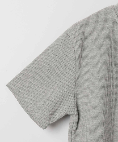LAND MUSEUM（ランドミュージアム）の「LAND MUSEUM／ゴシックロゴヘンリーT（Tシャツ/カットソー・メンズ・ブラック/グレー・MEDIUM/LARGE）」の17枚目の写真
