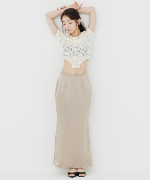 SENEE(セニー)の「cross ribbon satin skirt(クロスリボンサテンスカート)(スカート・レディース・ベージュ/ブラック・MEDIUM/SMALL)」の14枚目の写真