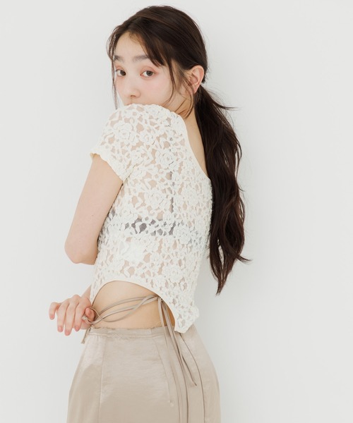 SENEE(セニー)の「cross ribbon satin skirt(クロスリボンサテンスカート)(スカート・レディース・ベージュ/ブラック・MEDIUM/SMALL)」の20枚目の写真