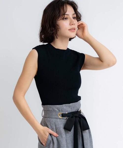 NOELA(ノエラ)の「ハイネックノースリニット(ニット/セーター・レディース・ブラック/オフホワイト/ブルー/レッド/ブラウン・フリー)」の8枚目の写真