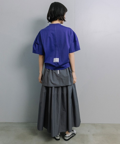 MARECHAL TERRE（マルシャルテル）の「【UVカット / 接触冷感】ツイストデザイントップス（Tシャツ/カットソー・レディース・ネイビー/オフホワイト/ブラック/ブルー・MEDIUM）」の7枚目の写真