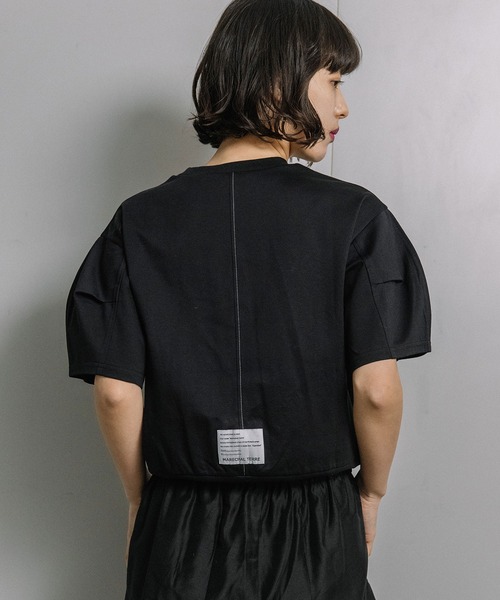 MARECHAL TERRE（マルシャルテル）の「【UVカット / 接触冷感】ツイストデザイントップス（Tシャツ/カットソー・レディース・ネイビー/オフホワイト/ブラック/ブルー・MEDIUM）」の21枚目の写真