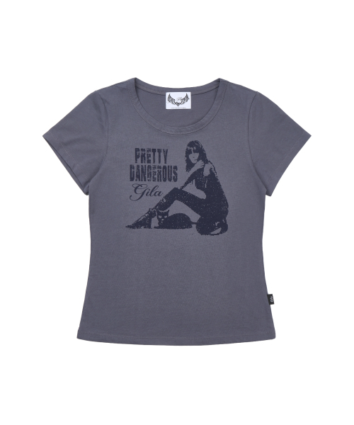 GILAARCHIVE（ギラアーカイブ）の「DANGER GIRL CROP T-SHIRTS_NAVY（Tシャツ/カットソー・レディース・その他・FREE）」の5枚目の写真