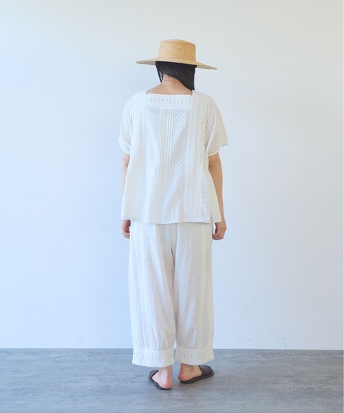 yuni(ユニ )の「Flower JQ×lace pants(その他パンツ・レディース・ホワイト/ブラック・FREE)」の5枚目の写真