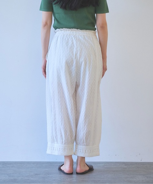 yuni(ユニ )の「Flower JQ×lace pants(その他パンツ・レディース・ホワイト/ブラック・FREE)」の13枚目の写真