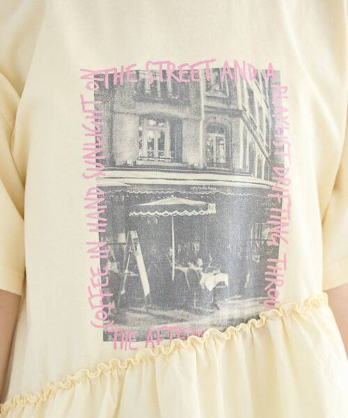 earth music&ecology（アースミュージックアンドエコロジー）の「異素材ドッキンググラフィックTシャツ（Tシャツ/カットソー・レディース・アイボリー/チャコールグレー/オフホワイト・FREE）」の21枚目の写真