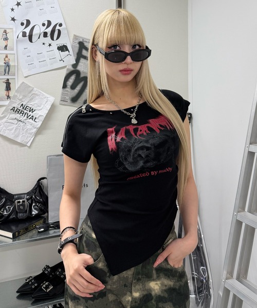 Figments（フィグメンツ）の「アシメオフショルバンＴ（Tシャツ/カットソー・レディース・ブラック・FREE）」の5枚目の写真