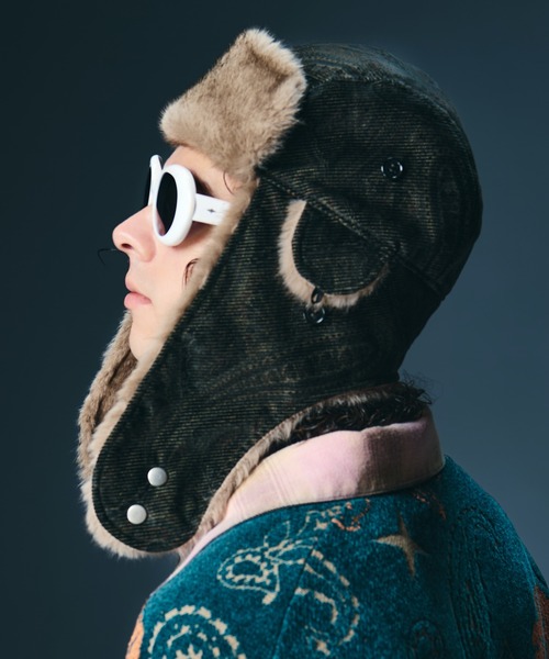 glamb(グラム)の「Corduroy Flight Cap / コーデュロイフライトキャップ(ハンチング/ベレー帽・メンズ・ブラック/ブラウン系その他/グリーン・FREE)」の14枚目の写真