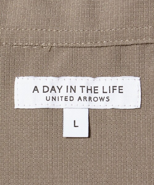 A DAY IN THE LIFE UNITED ARROWS(アデイインザライフユナイテッドアローズ)の「Dot Air® ウールライク リラックス レギュラーカラーシャツ-吸水速乾-<A DAY IN THE LIFE>(シャツ/ブラウス・メンズ・ネイビー/ベージュ/ダークグレー・XL/S/L/M)」の18枚目の写真