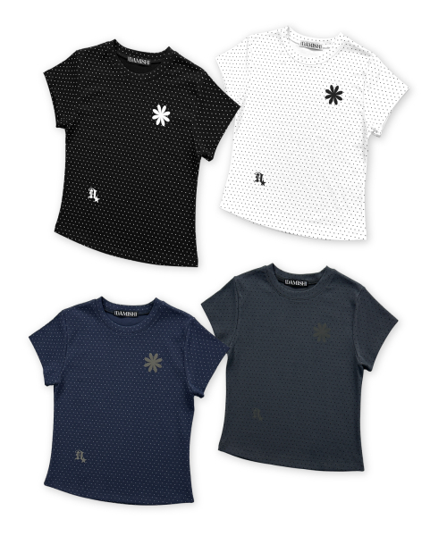 DAMISH（ダミシュ）の「フラワーシンボルポルカドットショートスリーブTシャツ_ブラック（Tシャツ/カットソー・レディース・ブラック・OS）」の2枚目の写真