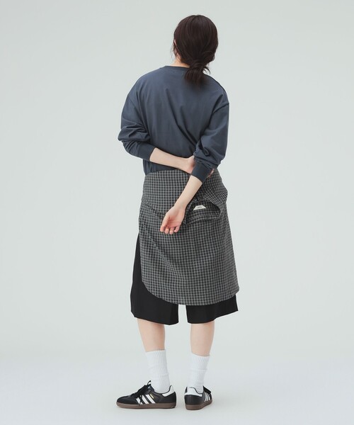 BEAMS HEART(ビームスハート)の「スマイル ロゴ ロングスリーブ Tシャツ(Tシャツ/カットソー・レディース・オフホワイト/チャコールグレー/オレンジ・LARGE/MEDIUM)」の21枚目の写真