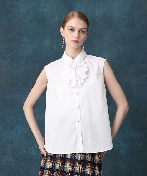 26ssルルウィルビー 白ブラウス 完売品 ほぼ未使用 LOULOU WILLOUGHBY】フリルタイノースリーブブラウス（シャツ/ブラウス