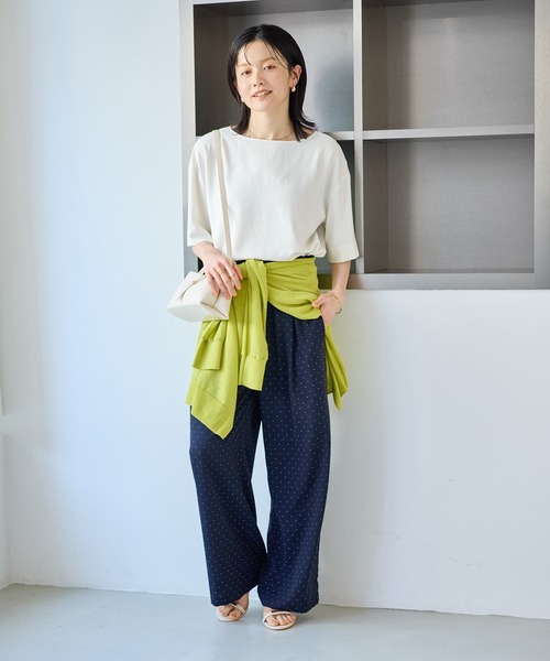 ROPE' PICNIC(ロペピクニック)の「【一部店舗限定】ジョーゼットTeeブラウス/UVケア・接触冷感・防シワ(シャツ/ブラウス・レディース・ベージュ/サックスブルー/ブラック/オフホワイト/ブラウン・FREE)」の14枚目の写真