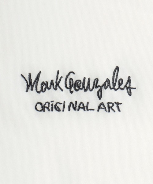 Mark Gonzales（マーク・ゴンザレス）の「2026SS Mark Gonzale/マークゴンザレス オーバーサイズ ワンポイントロゴ刺繍 ドローコード付 ヘンリーネックTシャツ（Tシャツ/カットソー・メンズ・ブラック/ホワイト/チャコール・LL/M/L）」の15枚目の写真