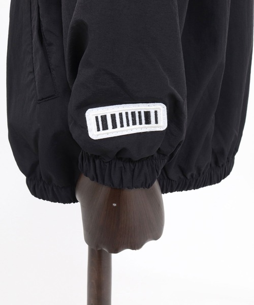 felkod（フィルコッド）の「mj11651- F-Print×Chenille Patch Nylon Jacket スタンドカラーナイロンジャケット(F26A270)（ナイロンジャケット・メンズ・ネイビー/ブラック・S/M/L/XL）」の16枚目の写真
