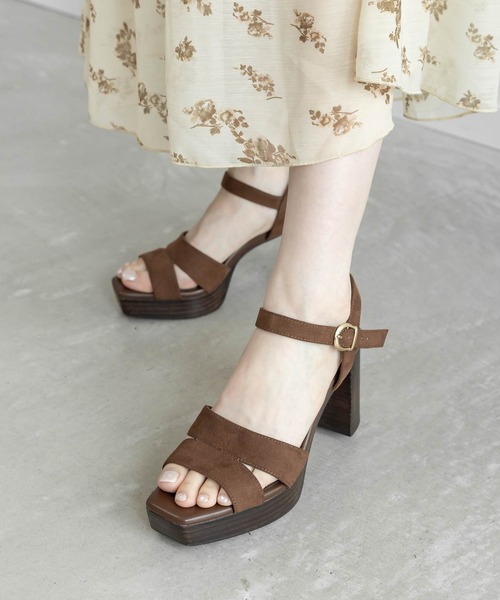 RANDA(ランダ)の「ベーシックプラットフォームサンダル(サンダル・レディース・ブラック/ブラウン・L/M/S/LL)」の2枚目の写真