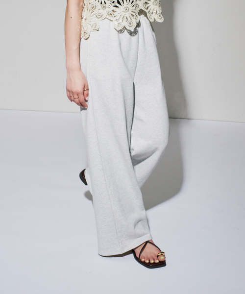 GRISE(グリーズ)の「《/WEB+一部店舗限定》GRISEメタルリングクロストングサンダル(サンダル・レディース・ボルドー・MEDIUM/SMALL/X-LARGE/LARGE)」の17枚目の写真