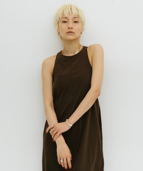 HANNE(アン)の「カップインアメスリロングワンピース(ワンピース・レディース・ブラウン/ブラック・S/M)」の1枚目の写真