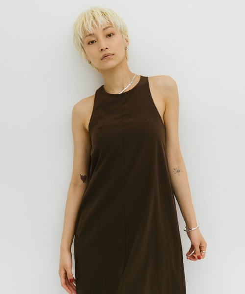 HANNE(アン)の「カップインアメスリロングワンピース(ワンピース・レディース・ブラウン/ブラック・S/M)」の9枚目の写真