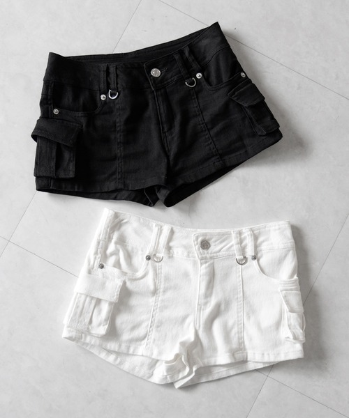 me+em select(ミームセレクト)の「【 2color 】カーゴポケットリングマイクロショートパンツ / cargo pocket ring micro shorts※※(その他パンツ・レディース・ブラック/ホワイト・MEDIUM/SMALL/LARGE)」の3枚目の写真
