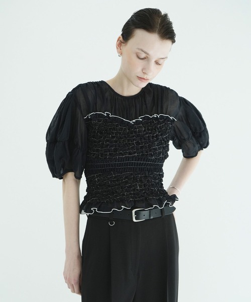 CLANE（クラネ）の「COLOR STITCHED SHIRRING TOPS（シャツ/ブラウス・レディース・ブラック/アイボリー・2/1）」の3枚目の写真