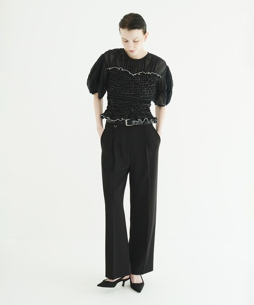 CLANE（クラネ）の「COLOR STITCHED SHIRRING TOPS（シャツ/ブラウス・レディース・ブラック/アイボリー・2/1）」の6枚目の写真