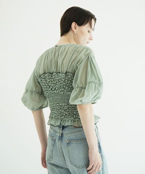 CLANE（クラネ）の「COLOR STITCHED SHIRRING TOPS（シャツ/ブラウス・レディース・ブラック/アイボリー・2/1）」の18枚目の写真