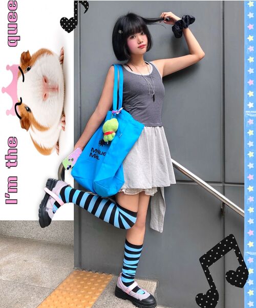 mydeepbluememories(マイディープブルーメモリーズ)の「MM LOGO ECO BAG_Cyan(エコバッグ/サブバッグ・レディース・ターコイズブルー・FREE)」の16枚目の写真