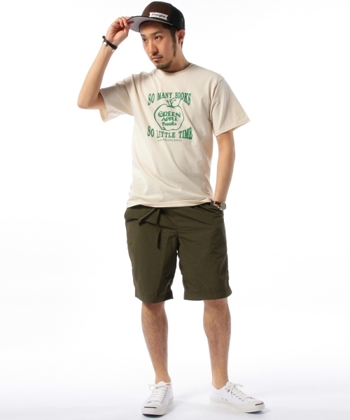 B:MING by BEAMS（ビーミングバイビームス）の「GREEN APPLE BOOKS / So Many Books T shirt（Tシャツ/カットソー・メンズ・ナチュラル・MEDIUM/LARGE）」の3枚目の写真
