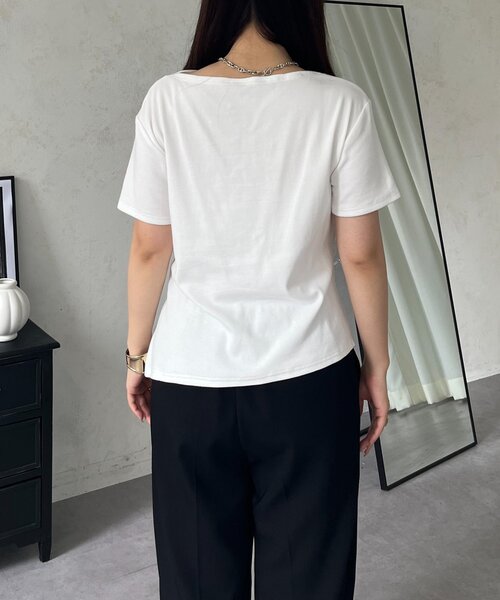 prose verse(プロズヴェール)の「サイドタックドレープネックトップス(Tシャツ/カットソー・レディース・イエロー/ブラック/オフホワイト・LARGE/MEDIUM)」の13枚目の写真