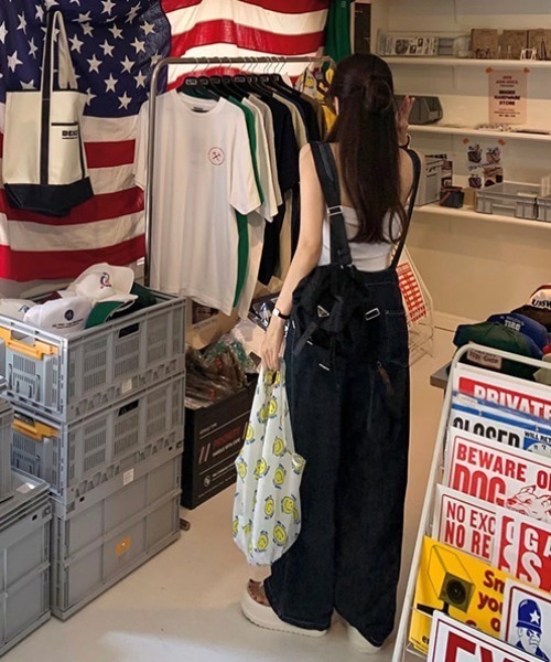 FAVORITO(ファヴォリート)の「デニムサロペット(サロペット/オーバーオール・レディース・ダークブルー・F)」の15枚目の写真