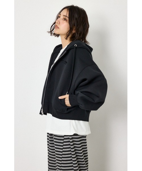 RODEO CROWNS WIDE BOWL(ロデオクラウンズワイドボウル)の「エンボス W-ZIP ショート パーカー(パーカー・レディース・パープル/ネイビー/ブラック/グレー×ホワイト・FREE)」の10枚目の写真