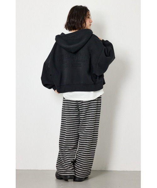 RODEO CROWNS WIDE BOWL(ロデオクラウンズワイドボウル)の「エンボス W-ZIP ショート パーカー(パーカー・レディース・パープル/ネイビー/ブラック/グレー×ホワイト・FREE)」の13枚目の写真