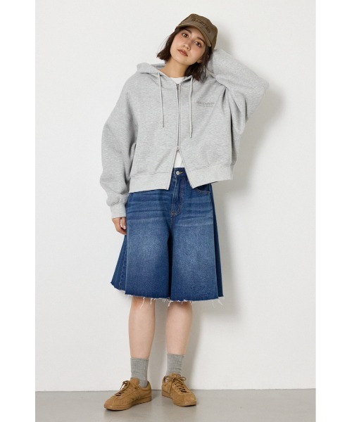 RODEO CROWNS WIDE BOWL(ロデオクラウンズワイドボウル)の「エンボス W-ZIP ショート パーカー(パーカー・レディース・パープル/ネイビー/ブラック/グレー×ホワイト・FREE)」の19枚目の写真