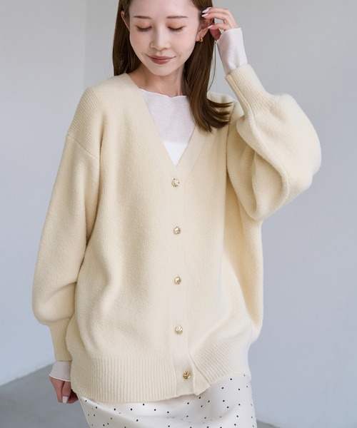 ROPE' PICNIC(ロペピクニック)の「スフレニット Vネックミドル丈カーディガン(カーディガン/ボレロ・レディース・ライトグレー/ダークブラウン/サックスブルー/ピンク/キナリ・FREE)」の2枚目の写真