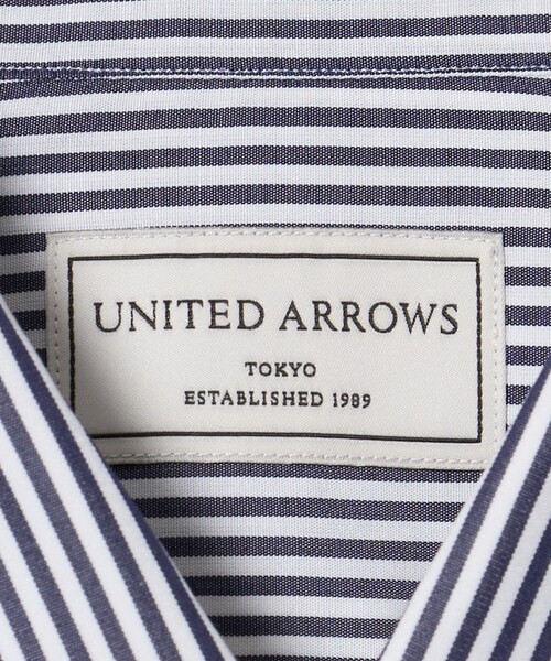 UNITED ARROWS(ユナイテッドアローズ)の「THOMAS MASON ロンドンストライプ レギュラーカラー ダブルカフス シャツ(シャツ/ブラウス・メンズ・ネイビー・41cm/39cm/40cm)」の3枚目の写真
