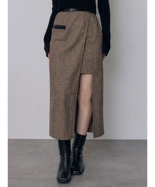 MURUA(ムルーア)の「スリットレイヤードナロースカート 秋服 冬服(スカート・レディース・ブラック/その他1・2/1)」の2枚目の写真