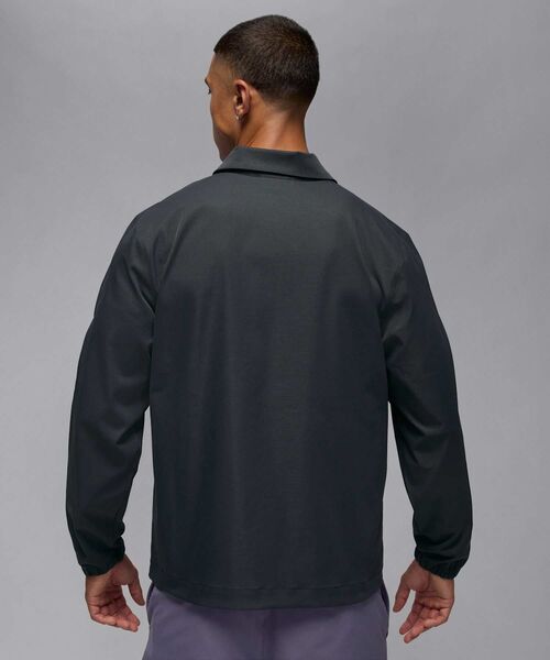 JORDAN BRAND(ジョーダンブランド)の「ジョーダン メンズ ゴルフジャケット / Jordan Men's Golf Jacket HQ8681-010 Black(ブルゾン・メンズ・ブラック・2XL/M/XL/S/L)」の2枚目の写真
