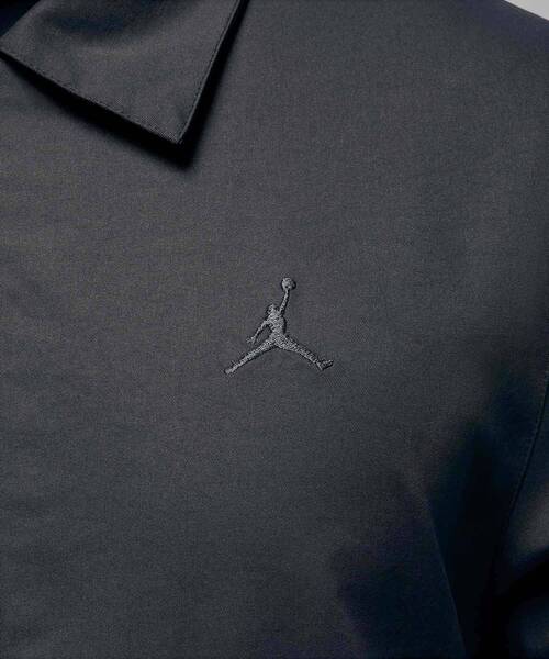 JORDAN BRAND(ジョーダンブランド)の「ジョーダン メンズ ゴルフジャケット / Jordan Men's Golf Jacket HQ8681-010 Black(ブルゾン・メンズ・ブラック・2XL/M/XL/S/L)」の4枚目の写真