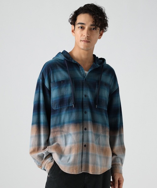 BAYFLOW(ベイフロー)の「ブリーチフードチェックSH(シャツ/ブラウス・メンズ・ブルー/レッド/ブラック・LARGE/MEDIUM)」の2枚目の写真