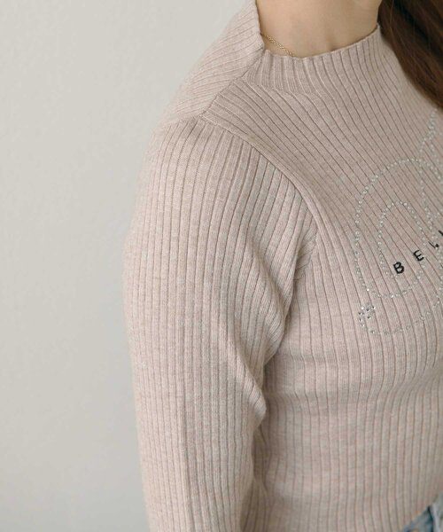 Belle Charme(ベルシャルム)の「【Belle Charme】BC Logo Long Sleeve Rib Knit(ニット/セーター・レディース・オフホワイト/ブラック/チャコールグレー/ベージュ・FREE)」の9枚目の写真